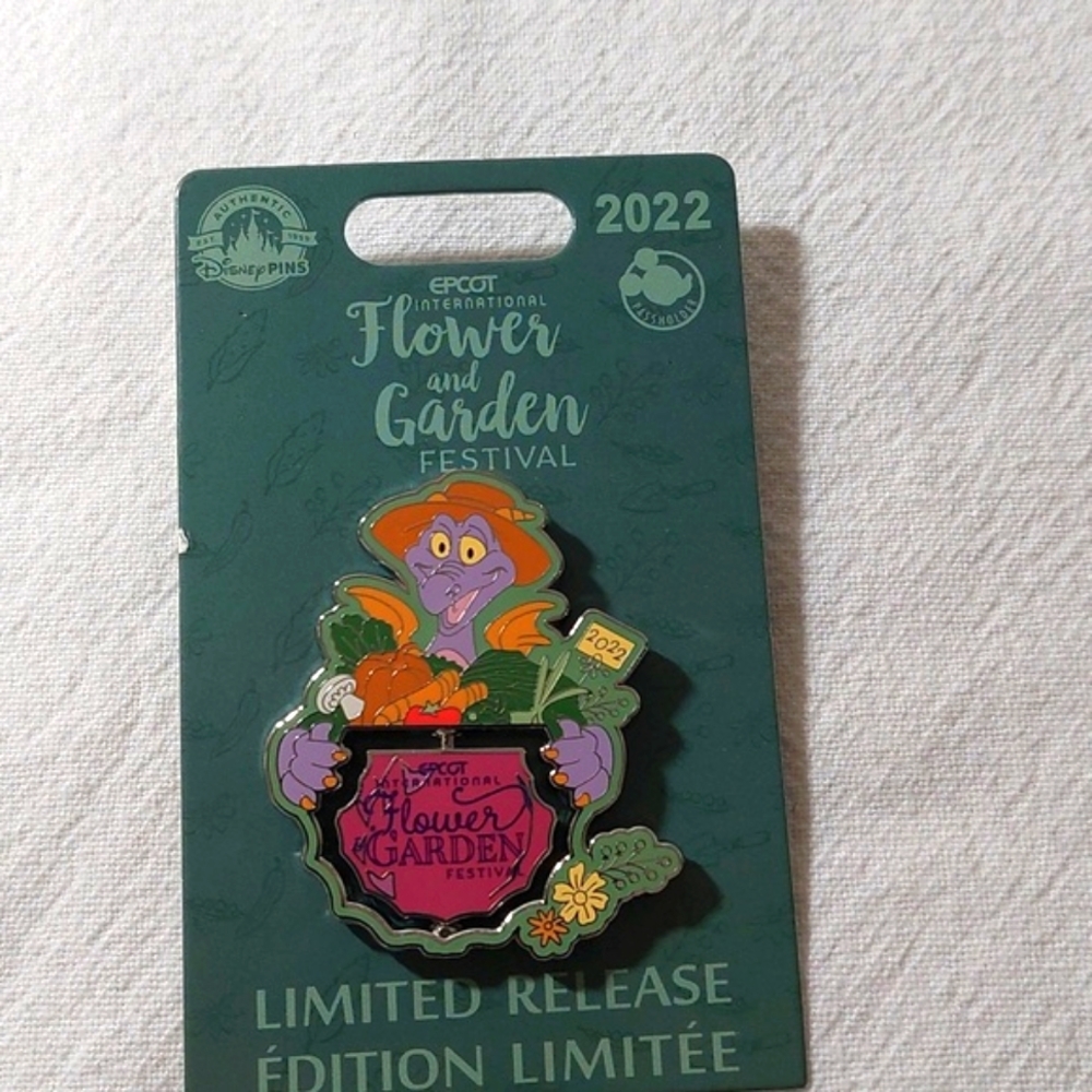 2022 limited EditionFlowers and Gardens New PIN .